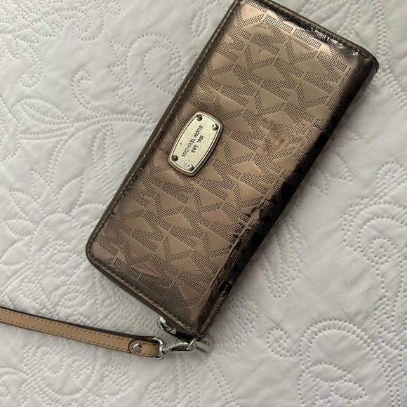 MK Wallet - Picture 4 of 4